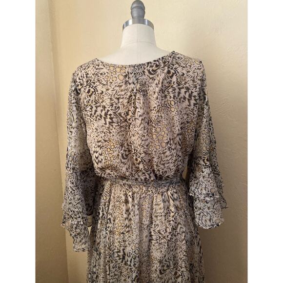 Une Ame Women's Dress Size XL Taupe Gold Sparkle Flutter Belted Chiffon - Picture 10 of 11